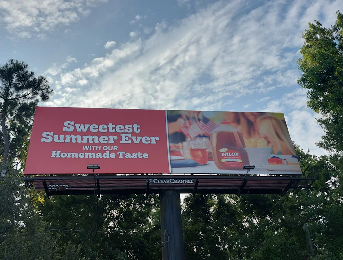 Florida Jacksonville/Jacksonville Billboards Clear Channel Milos Tea Ad
